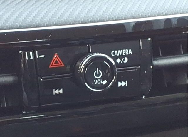 
 Nissan Kicks full									