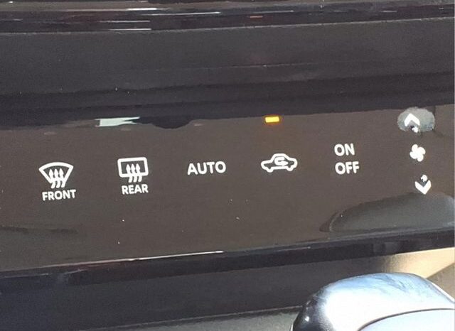 
 Nissan Kicks full									