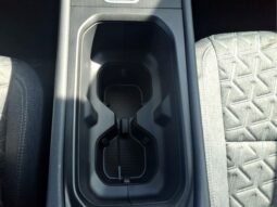 
										Nissan Kicks full									
