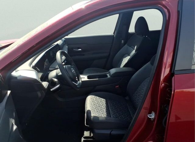 
								Nissan Kicks full									