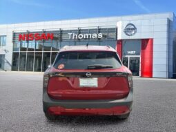 
										Nissan Kicks full									