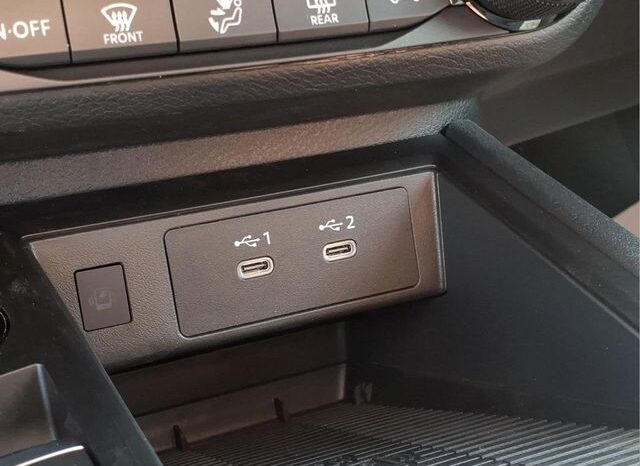 
 Nissan Kicks full									