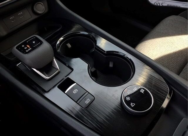 
 Nissan Rogue full									