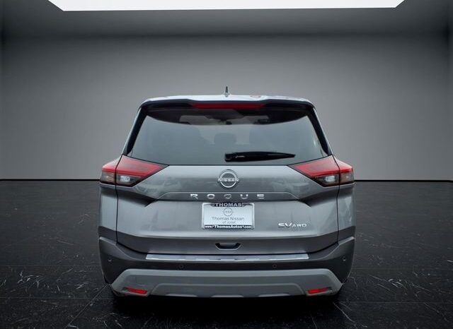 
 Nissan Rogue full									