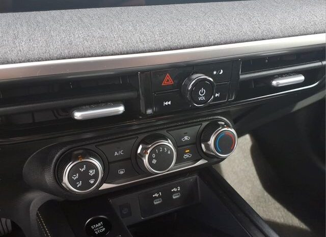 
 Nissan Kicks full									