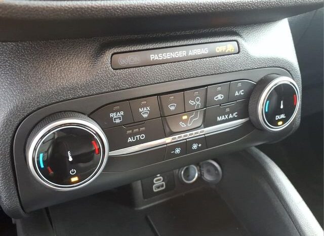 
								Ford Escape full									