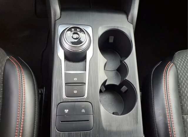 
								Ford Escape full									