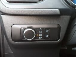 
										Ford Escape full									