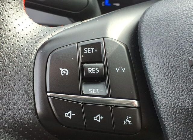 
								Ford Escape full									