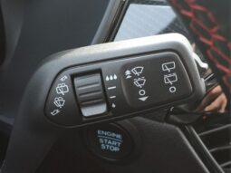 
										Ford Escape full									