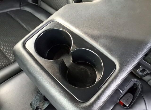 
								Ford Escape full									