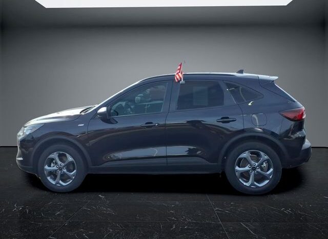 
								Ford Escape full									