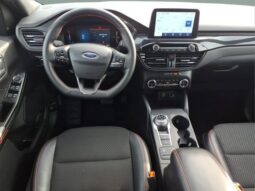 
										Ford Escape full									