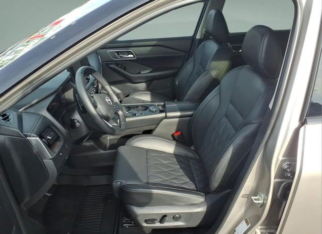 
 Nissan Rogue full									