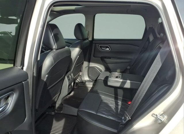 
 Nissan Rogue full									