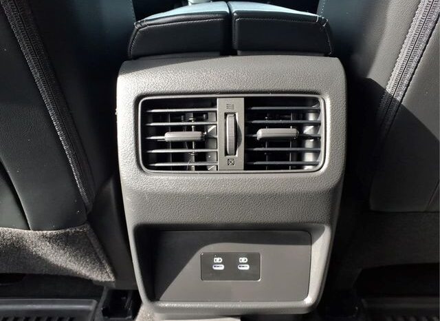 
 Nissan Rogue full									