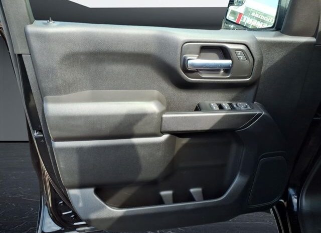 
 Chevrolet Silverado 1500 full									