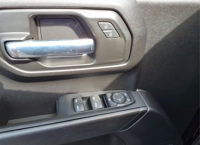 
 Chevrolet Silverado 1500 full									