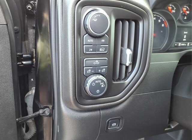 
 Chevrolet Silverado 1500 full									