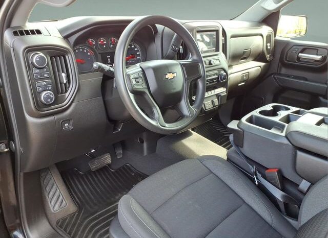 
 Chevrolet Silverado 1500 full									