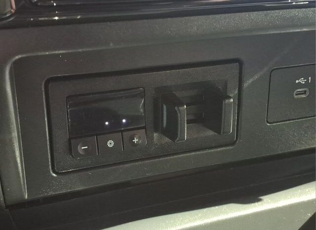 
 Nissan Titan full									