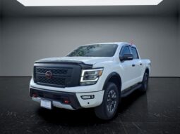 Nissan Titan