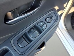 
 Nissan Versa full									