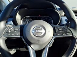 
 Nissan Versa full									
