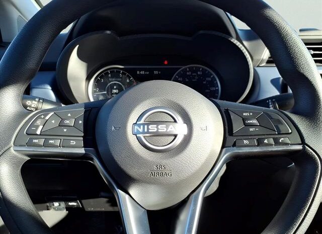 
 Nissan Versa full									