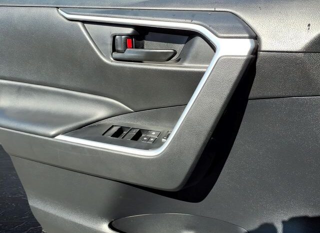 
 Toyota RAV4 Hybrid full									