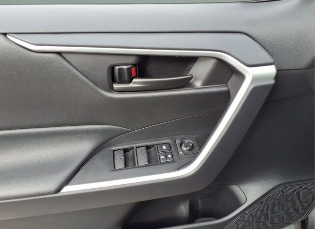 
 Toyota RAV4 Hybrid full									