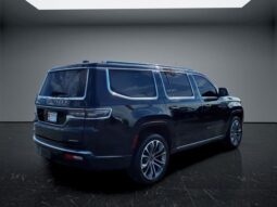 Jeep Grand Wagoneer