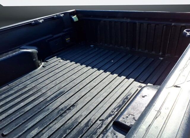 
 Toyota Tacoma full									