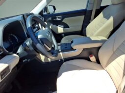 
 Toyota Highlander Hybrid full									