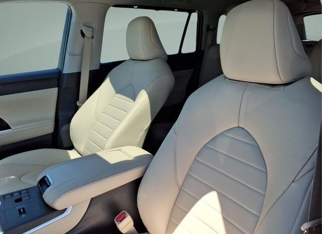 
 Toyota Highlander Hybrid full									