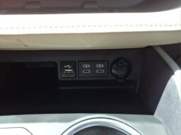 
 Toyota Highlander Hybrid full									