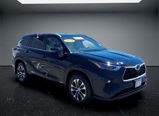 
 Toyota Highlander Hybrid full									