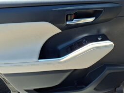 
 Toyota Highlander Hybrid full									