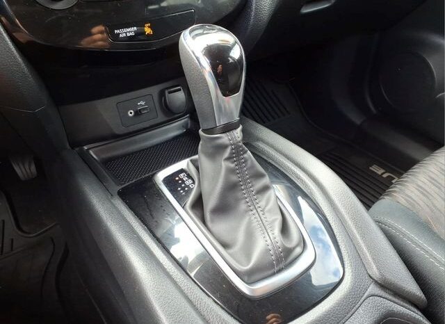 
 Nissan Rogue full									