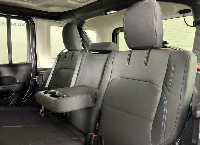 
 Jeep Wrangler full									