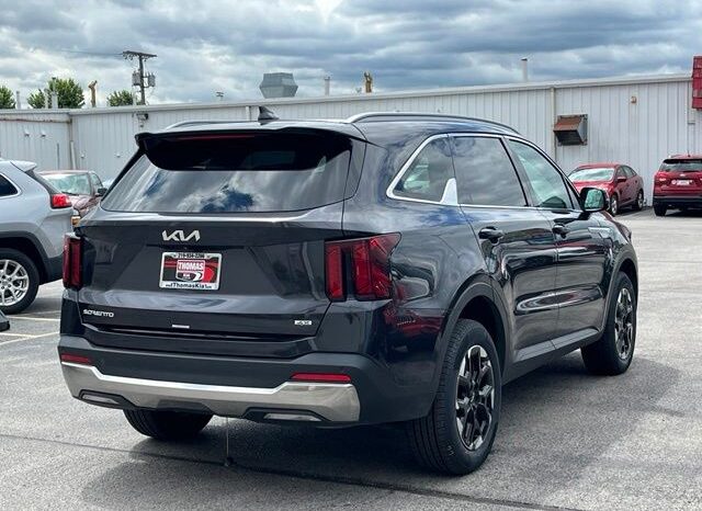 
 Kia Sorento full									