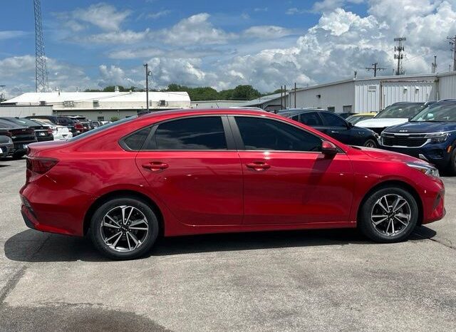 
 Kia Forte full									