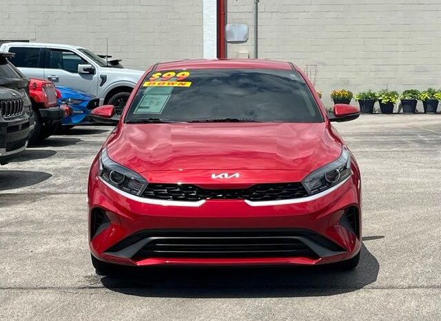 
 Kia Forte full									