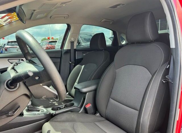 
 Kia Forte full									