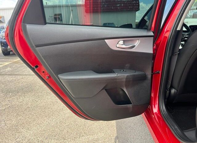 
 Kia Forte full									