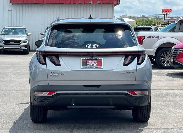 
 Hyundai Tucson Hybrid full									