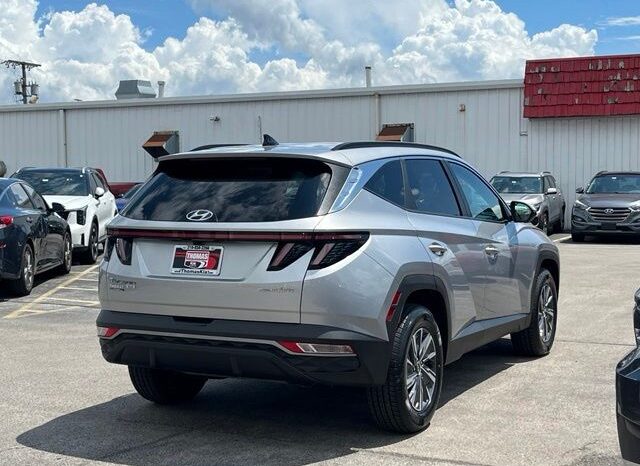 
 Hyundai Tucson Hybrid full									