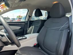 Hyundai Tucson Hybrid full