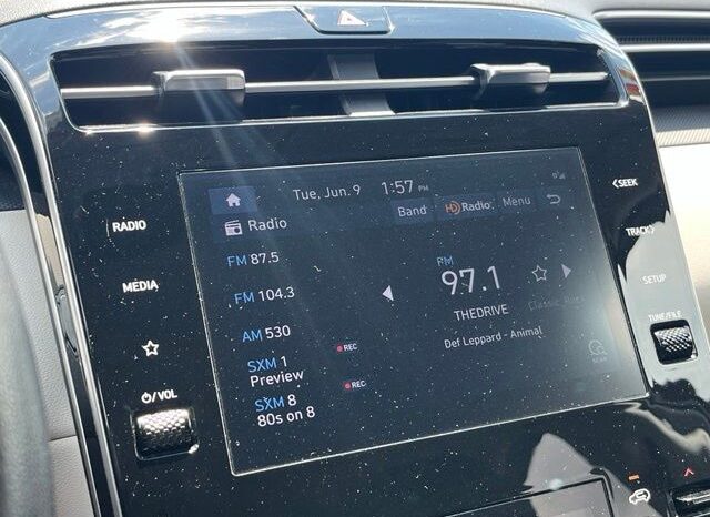
 Hyundai Tucson Hybrid full									