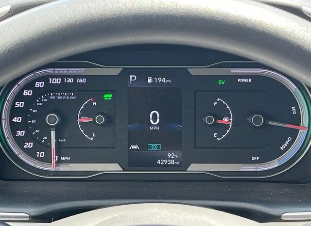 
 Hyundai Tucson Hybrid full									